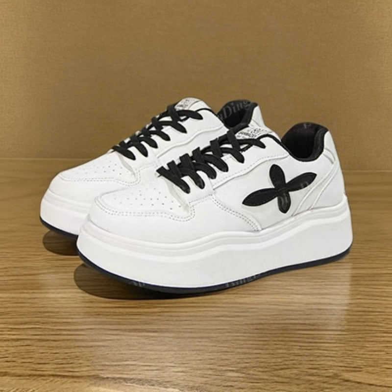 Damen Sportliche Plateau Sneakers mit modischem Design EB