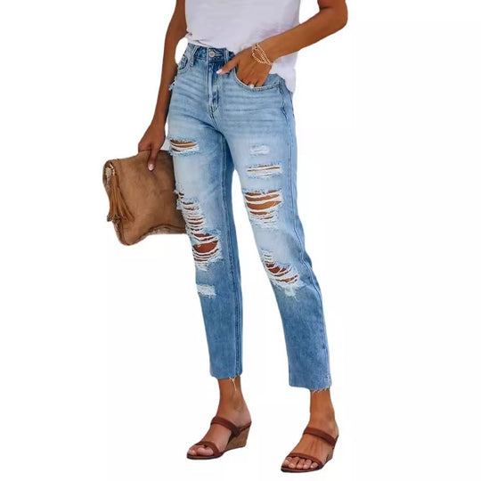 Damen Destroyed Jeans im lässigen Schnitt mit modischen Details EB