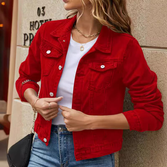 Damen Jeansjacke im modernen Schnitt mit praktischen Taschen EB