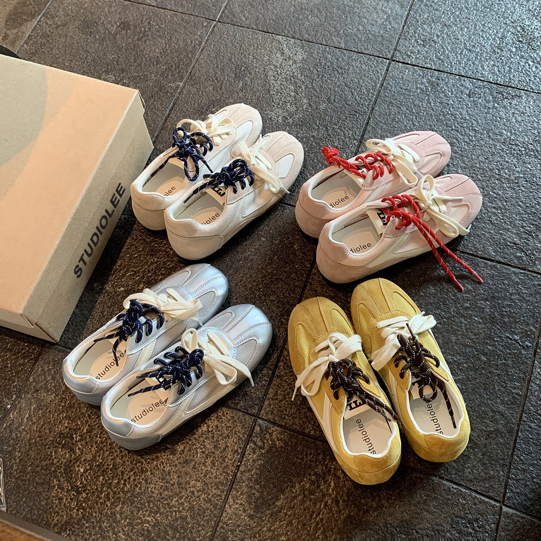 Damen sportliche Sneaker mit atmungsaktivem Obermaterial und modischem Schnürsystem EB