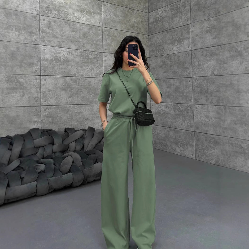 Damen Komfortabler und stilvoller Jumpsuit mit weitem Bein EB