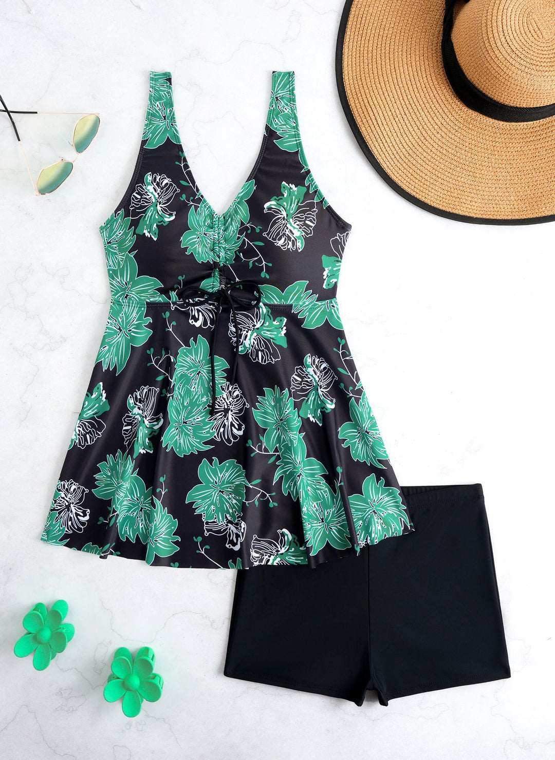 Damen Tankini mit floralem Wickeldesign und bequemen Shorts EB
