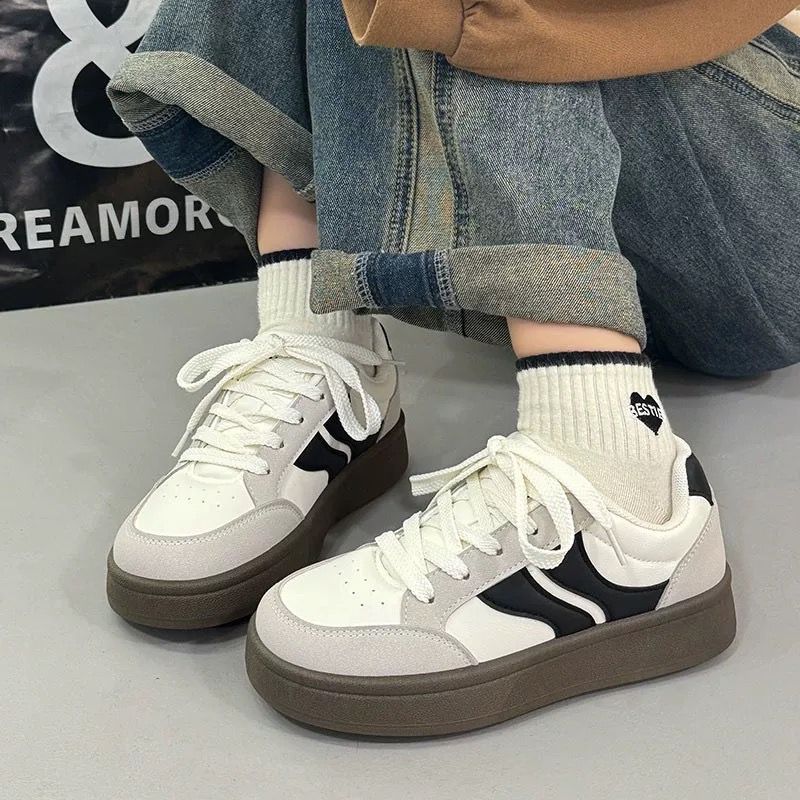 Damen Sportliche Sneakers mit anatomisch geformter Sohle und atmungsaktivem Obermaterial EB