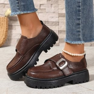 Damen Slipper mit modischem Verschluss und rutschfester Profilsohle EB