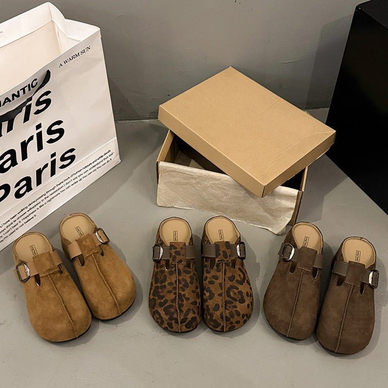 Damen Komfort Clogs mit modischem Riemen und ergonomischem Fußbett EB