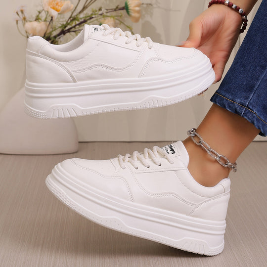 Damen Plattform-Sneaker mit sportlichem Design und trendiger Sohle EB