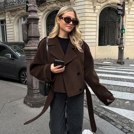 Damen elegante Oversized-Hochkragenjacke im minimalistischen Stil EB