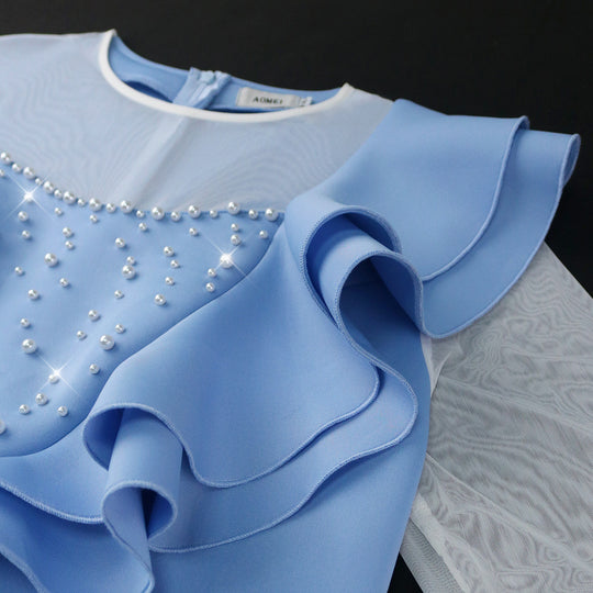 Damen figurbetontes Kleid mit Rüschendetails und Perlenakzenten EB