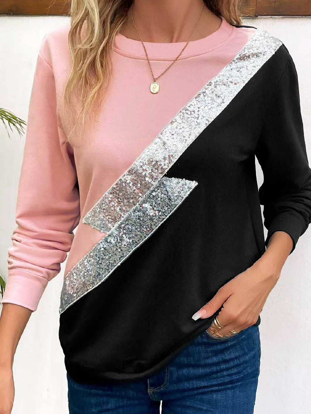 Damen lässiger Sweatshirt mit funkelndem Pailletten-Design und modernem Farbkontrast EB