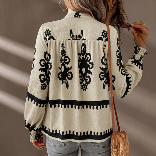 Damen Bestickte Viskosebluse mit Stehkragen, Zierknopfleiste und Smokbündchen EB