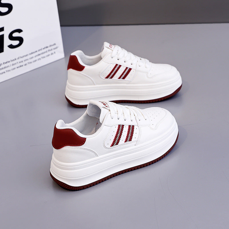 Damen Plattform Sneakers mit trendigem Design und stabiler Profilsohle EB