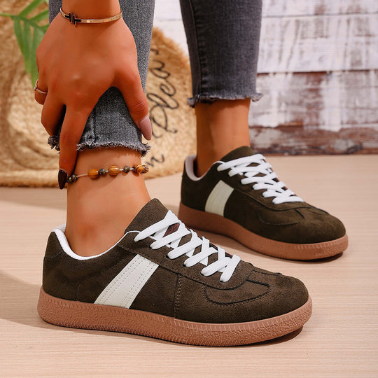 Damen Sneakers im sportlich-eleganten Design mit atmungsaktiven Einsätzen EB