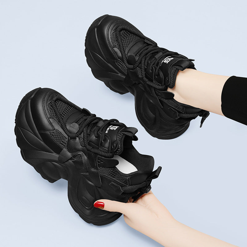 Damen Sportliche Lauf-Sneaker mit überdimensionaler Sohle und atmungsaktivem Mesh EB