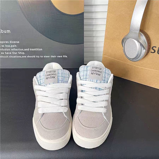 Damen Sneakers im lässigen Retro-Design mit atmungsaktiver Mesh-Oberfläche und dämpfender Sohle EB