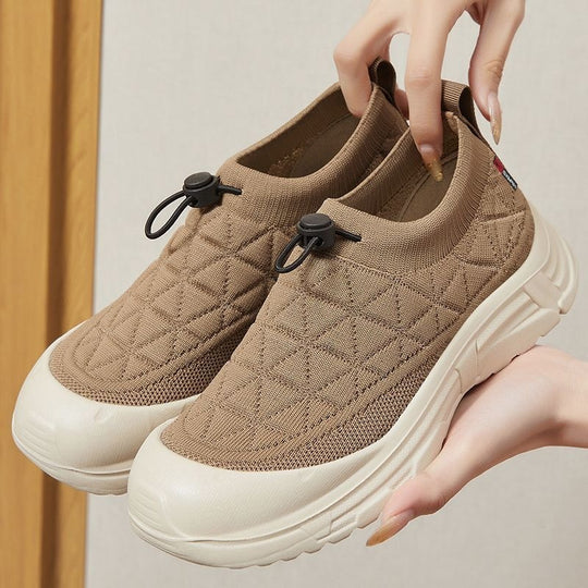 Damen Ultraleichte Slip-On Sneakers mit elastischem Ansatz und rutschfester Sohle EB