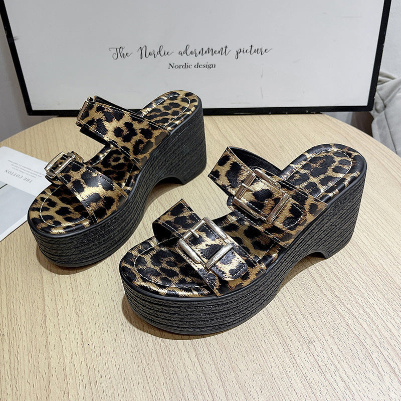 Damen Plateau-Sandalen mit modischem Schnallen-Design EB