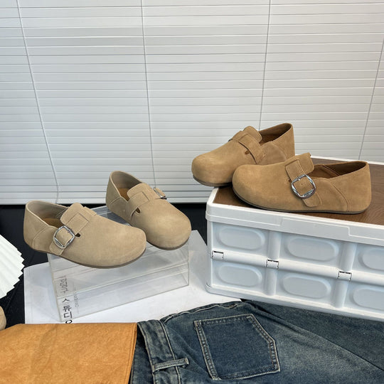 Damen Komfortable Clogs aus feinem Wildleder mit dekorativem Schnallenverschluss EB