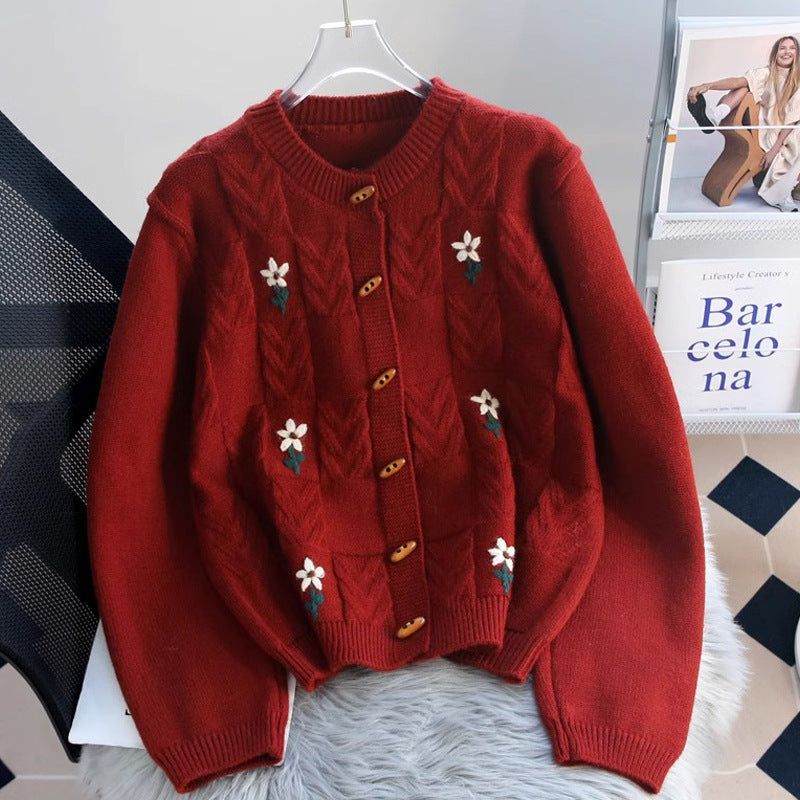 Damen Strickjacke mit floralem Zopfmuster und Holzknöpfen EB