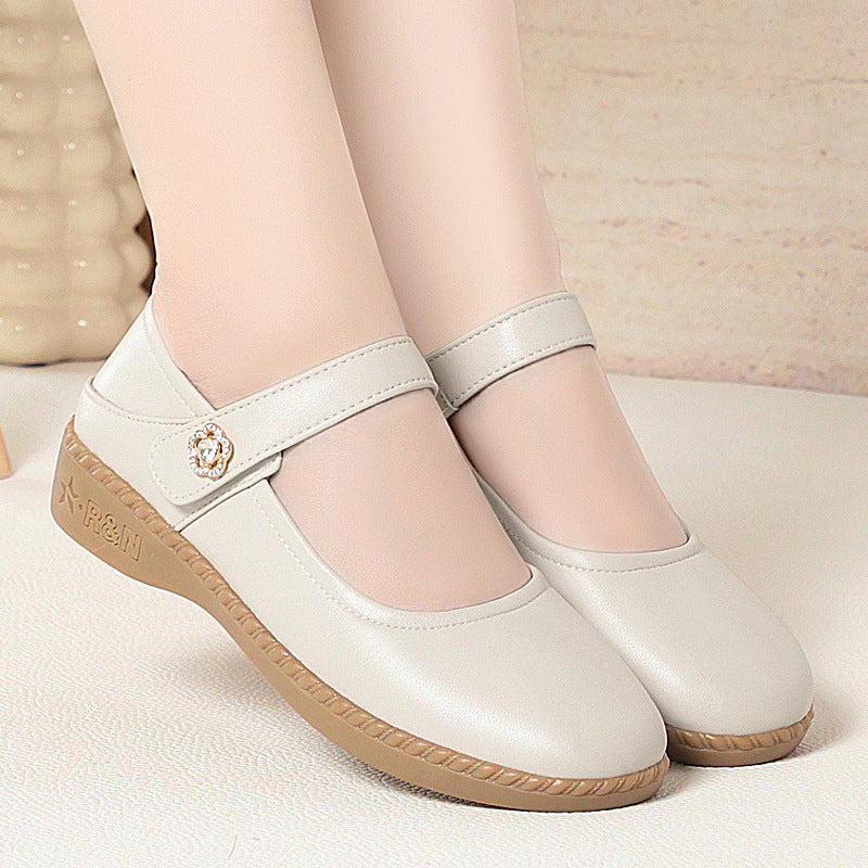 Damen Komfortable Mary Jane Ballerinas mit flexiblem Riemen und dekorativem Schmuckdetail EB