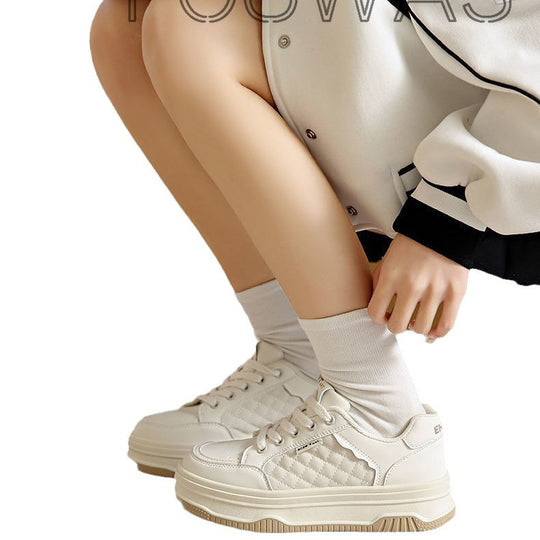 Damen modische sneakers mit rutschfester Sohle und einzigartiger Oberflächenstruktur EB
