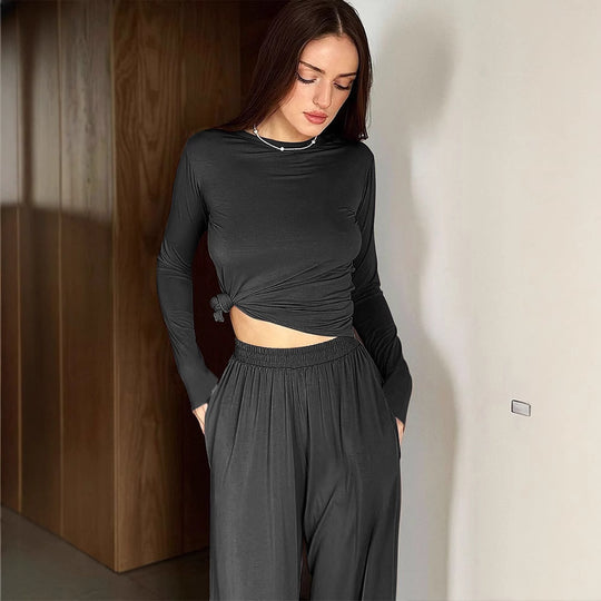 Damen lässiges Freizeit-Set mit hautsympathischem Material und modischem Knotendetail EB
