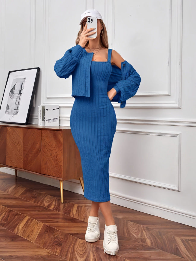 Damen Strick-Outfit mit Knopfleiste und Bündchen EB