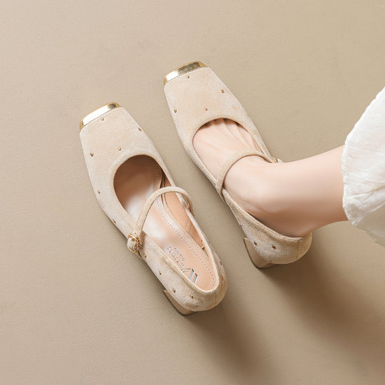 Damen Pumps mit elegantem Riemchen und funkelnden Strassapplikationen EB