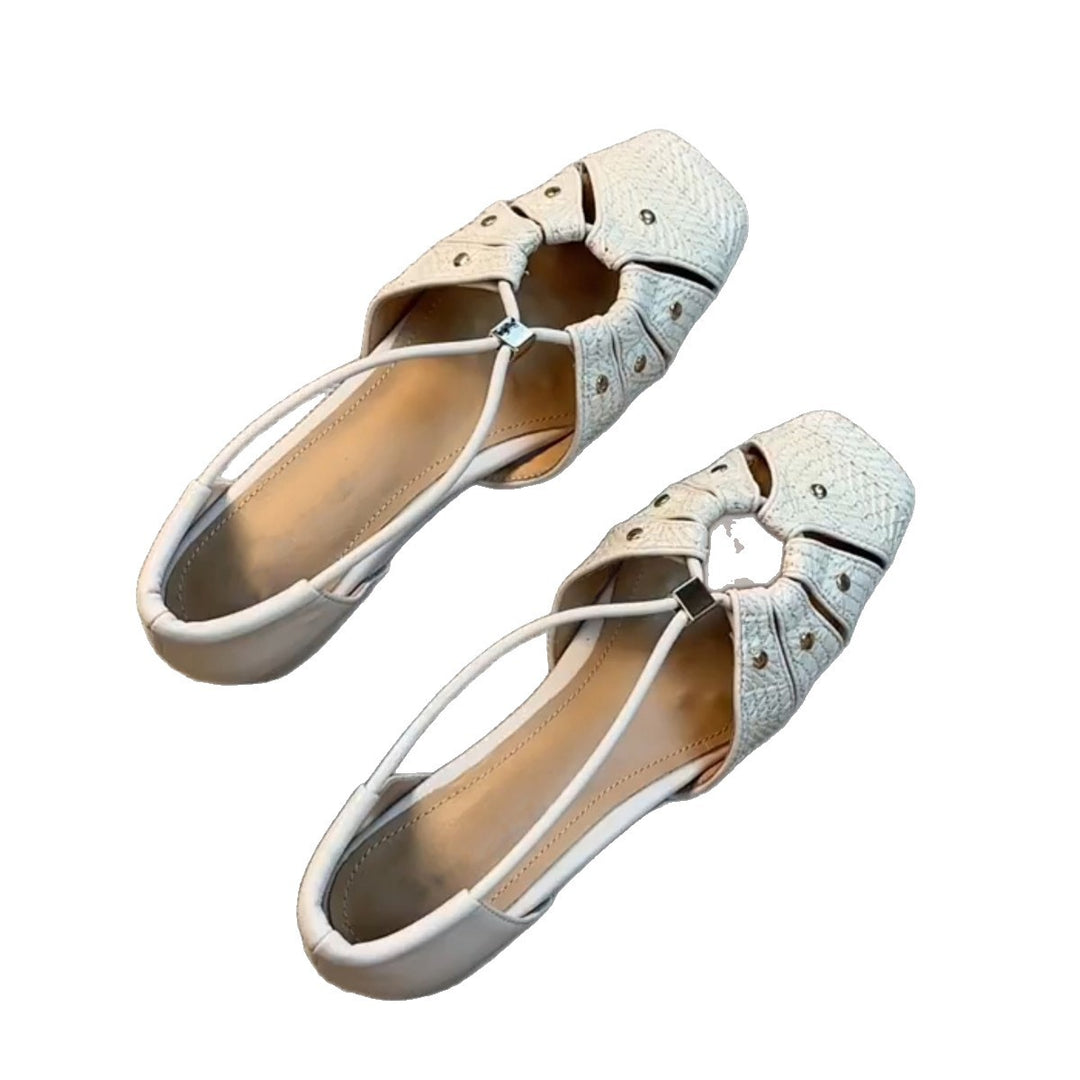 Damen Sandalen mit elegantem Riemchendesign und modischen Akzenten EB
