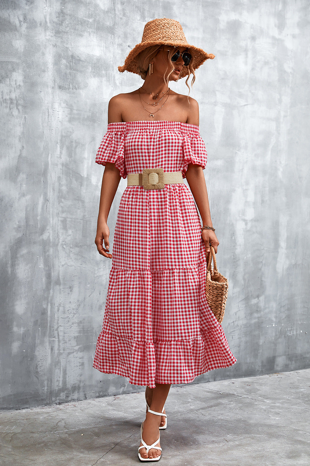 Damen Fließendes Maxikleid mit off-shoulder Design und Rüschensaum EB