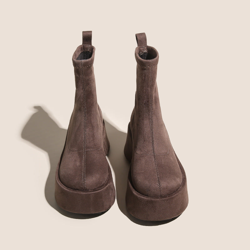Damen Ankle Boots aus luxuriösem Wildleder mit bequemer leichtgewichtiger Sohle EB