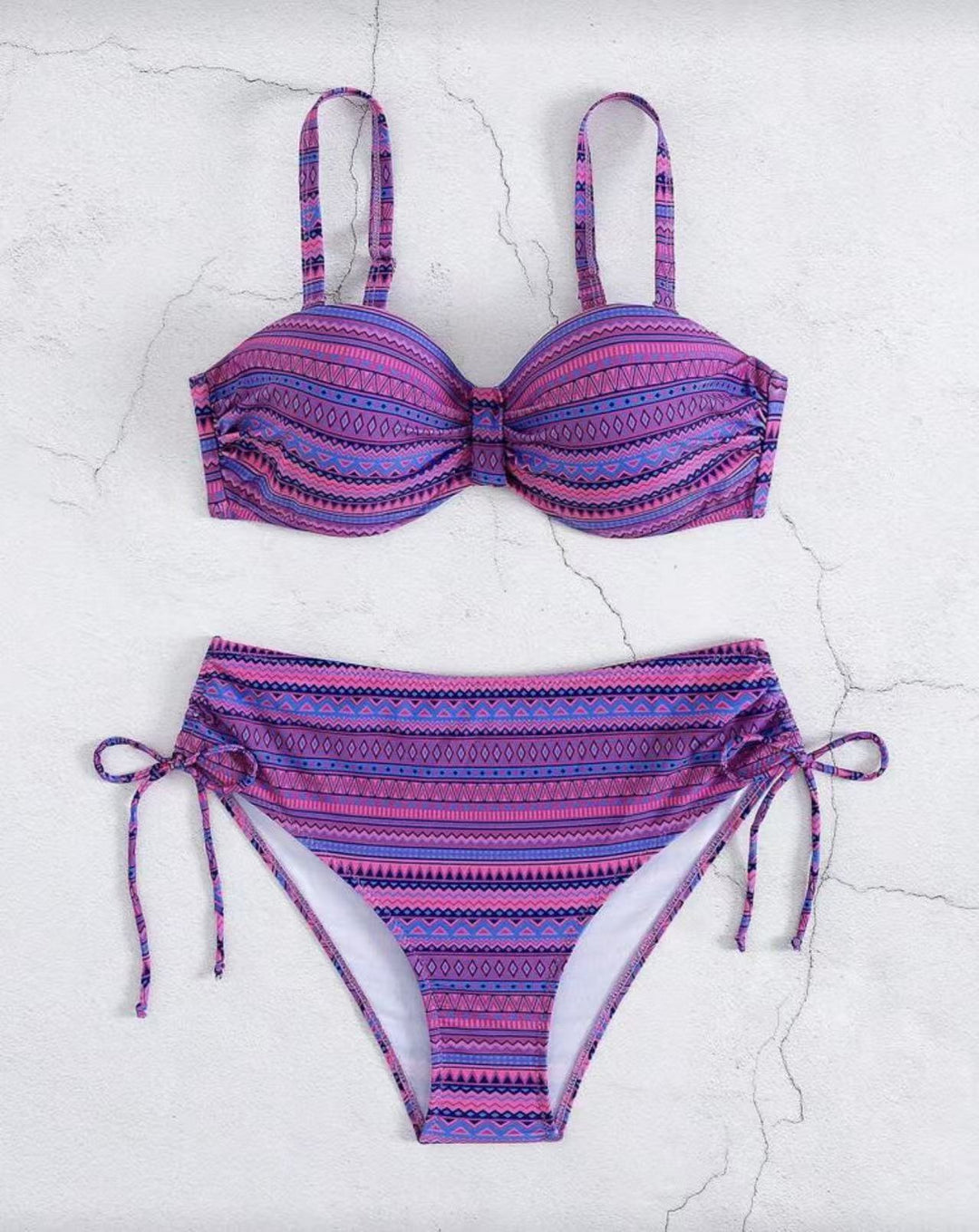 Damen Bikini-Set mit modischem Wickel-Detail und anpassbarem Bund EB