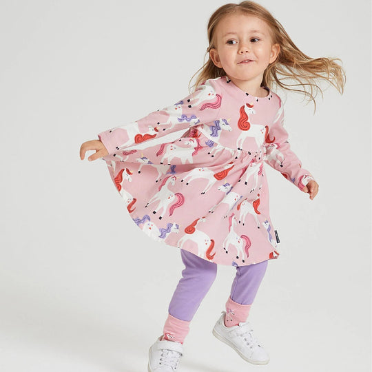 Mädchen Langarmkleid mit fröhlichem Einhorn-Design EB