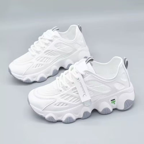 Damen Luftige Sneakers mit innovativem Mesh-Obermaterial und dämpfendem Sohlenkomfort EB