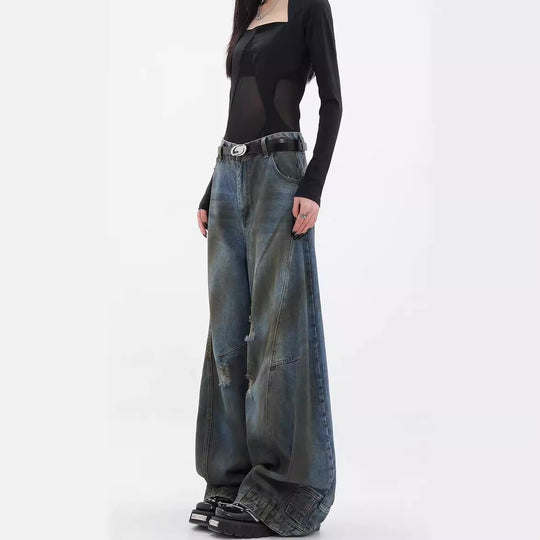 Damen Extrem weit geschnittene Jeans mit modischen Distressed-Details EB