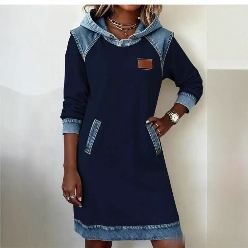 Damen nan Kapuzen-Sweatkleid mit Jeans-Applikationen, Kängurutaschen und lässigem Schnitt EB