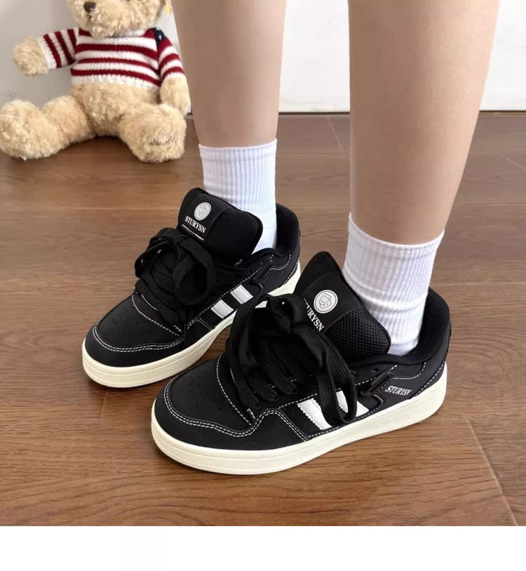Damen Sportliche Sneakers mit atmungsaktiver Mesh-Oberfläche und bequemer Dämpfung EB
