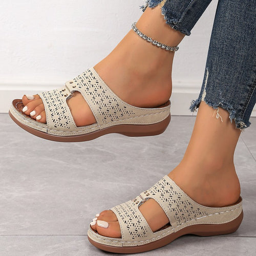 Damen komfortable Clogs mit modischen Cut-Outs EB
