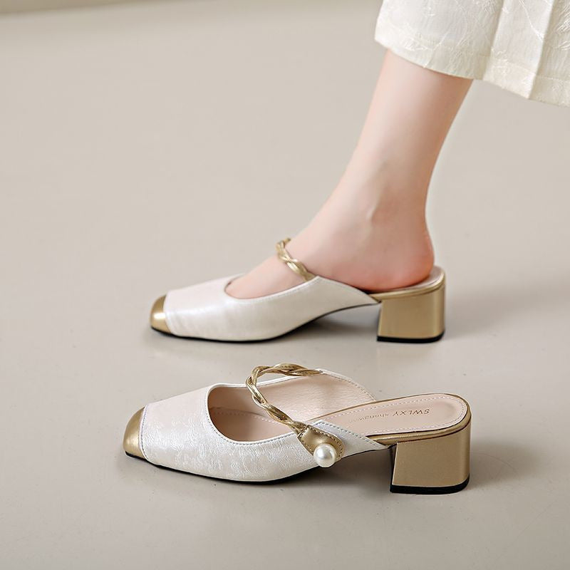 Damen Elegante Slingback-Pumps mit geschwungenem Design und luxuriösen Akzenten EB