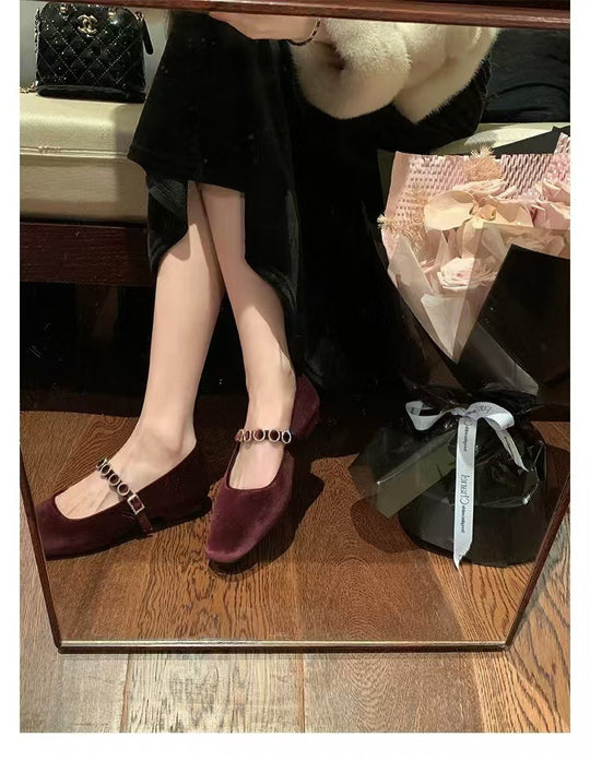 Damen Ballerinas mit elegantem Riemendesign und modischem Schmuck EB