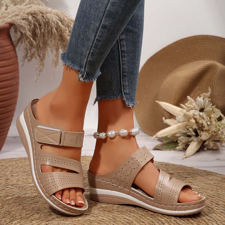 Damen Komfort-Sandalen mit luftigen Riemen und atmungsaktivem Design EB