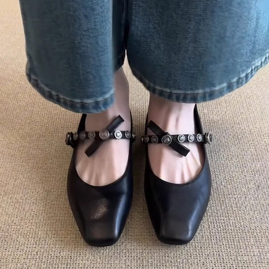 Damen elegante Ballerinas mit modischem Riemendetail und komfortablem Absatz EB