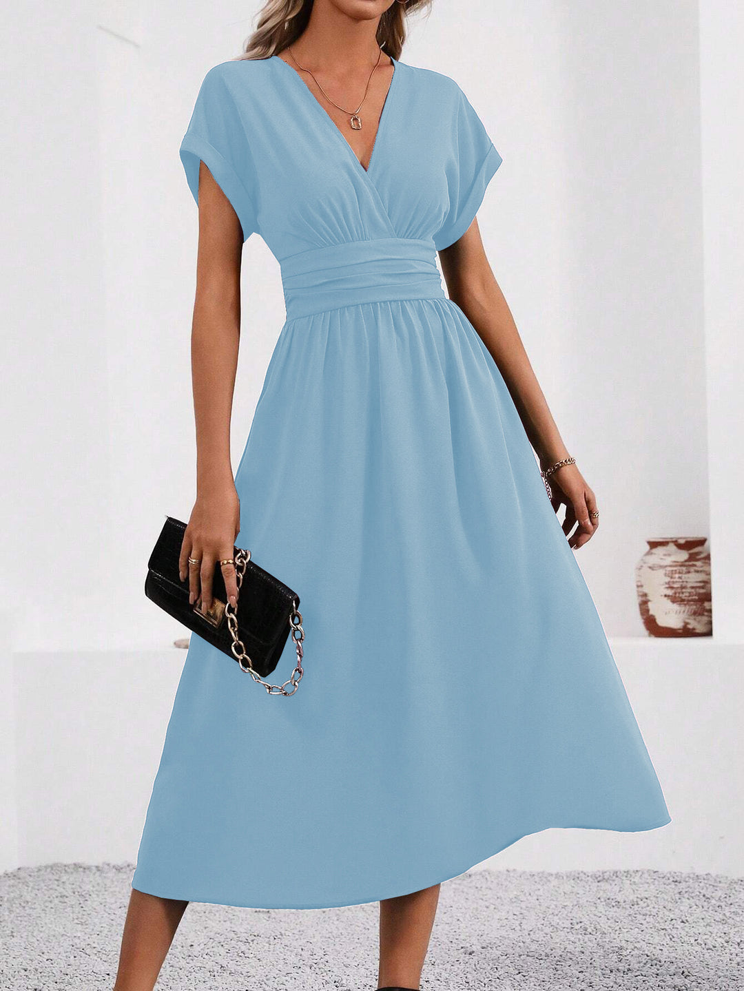 EB | Elegante Wickelkleid