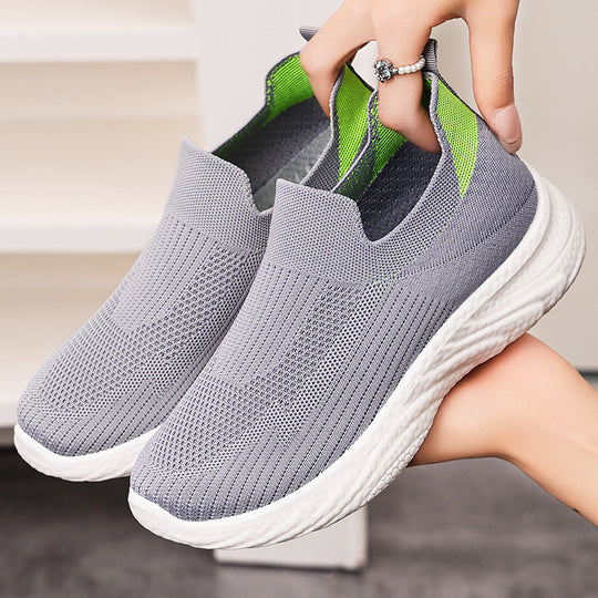 Damen Leichte und atmungsaktive Slip-On Sneakers mit flexibler Sohle EB