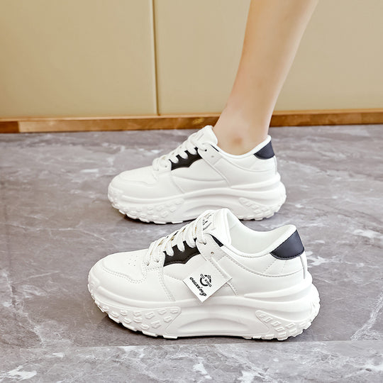 Damen Sportliche Sneakers mit dicker Gummisohle und atmungsaktivem Obermaterial EB