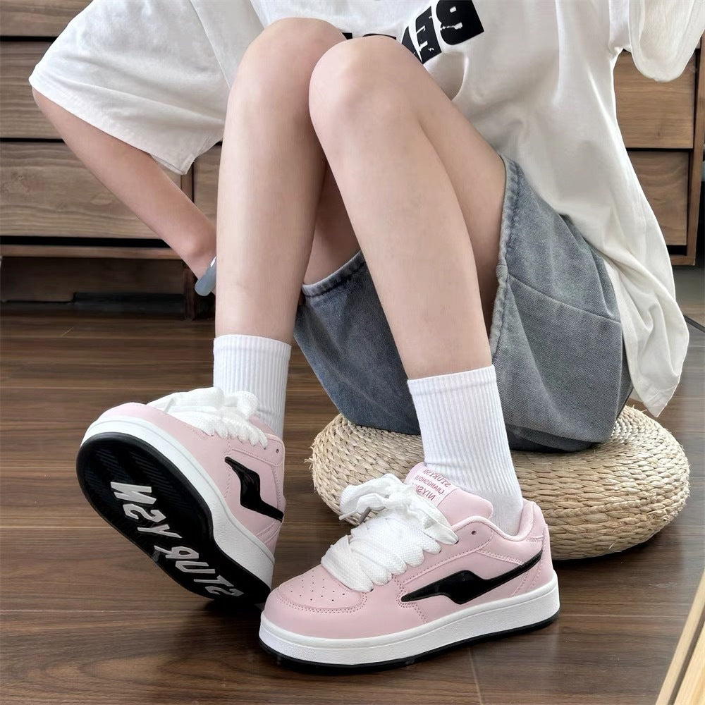 Damen Sneakers im sportlichen Retro-Design mit robustem Sohlenprofil EB