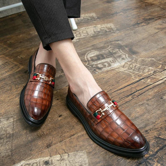 Herren Elegante Loafers aus hochwertigem Leder mit modischen Details EB
