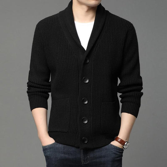 Herren kuschelige Strickjacke mit schickem Kragen und funktionalen Taschen EB