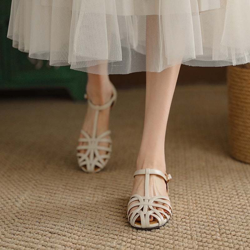 Damen Riemchen-Sandalen mit elegantem Verschluss und weicher Sohle EB