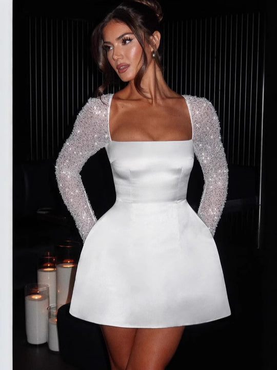 Damen Glamouröses Minikleid mit transparenten Paillettenärmeln und schwingendem Rock EB