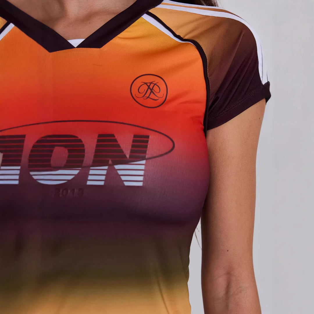 Damen Sportoberteil mit kurzem Arm und Farbverlauf EB